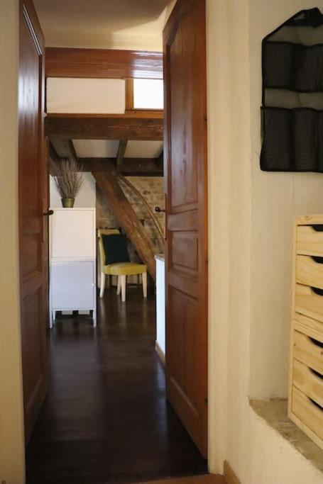 Apartament Entre Uzes Et Le Pont-Du-Gard Le Logis D'Autrefois Castillon-du-Gard Zewnętrze zdjęcie
