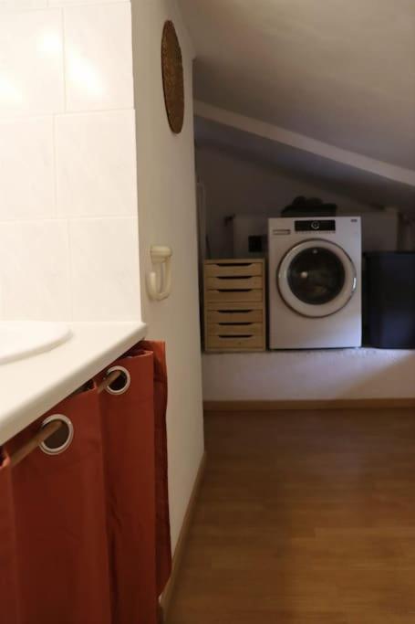 Apartament Entre Uzes Et Le Pont-Du-Gard Le Logis D'Autrefois Castillon-du-Gard Zewnętrze zdjęcie